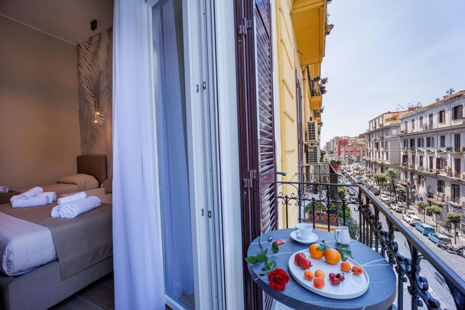 Maria Maruzzella B&B Luxury Suites Napoli Dış mekan fotoğraf
